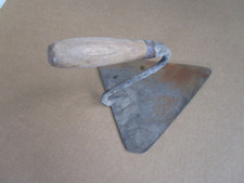 Alte Maurerkelle, Dreiecksform