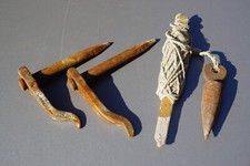 Paar antike schwere Putzhaken